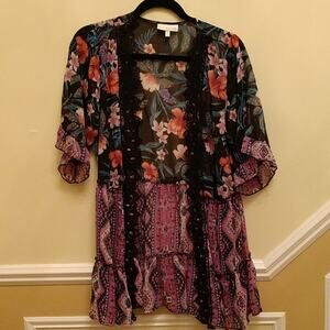 Tru Self Boho Mixed Material Floral Kimono size Small
